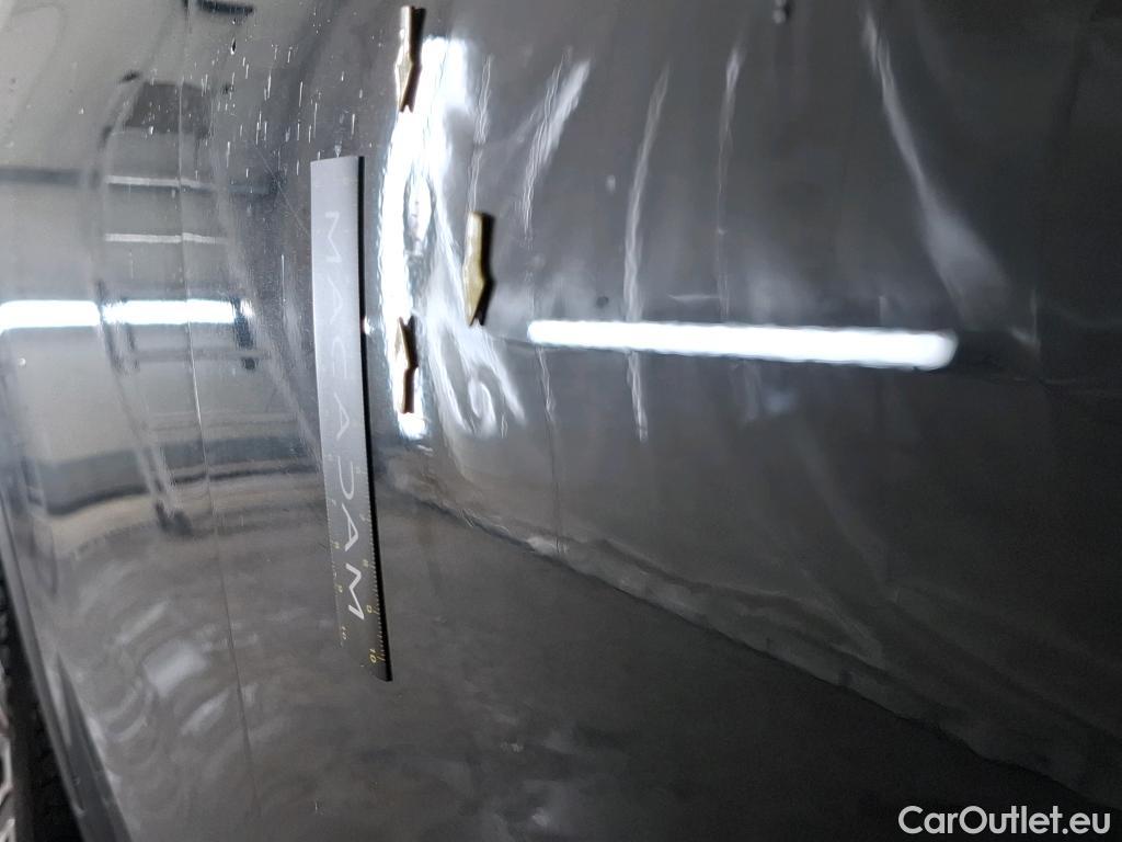  Mercedes  G-Klasee MERCEDES-BENZ GLC / 2019 / 5P / SUV GLC 300 e Business Line 4Matic #25