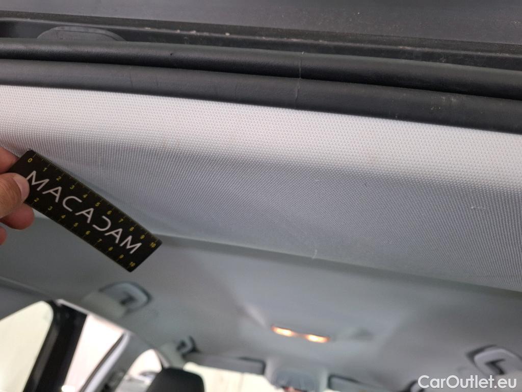  Opel   Grandland X Grandland X Elegance Business 1.5 130CV BVA8 E6d #10