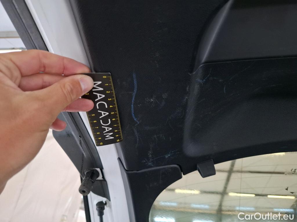  Peugeot  2008  Allure 1.2 PureTech 100CV BVM6 E6d #35