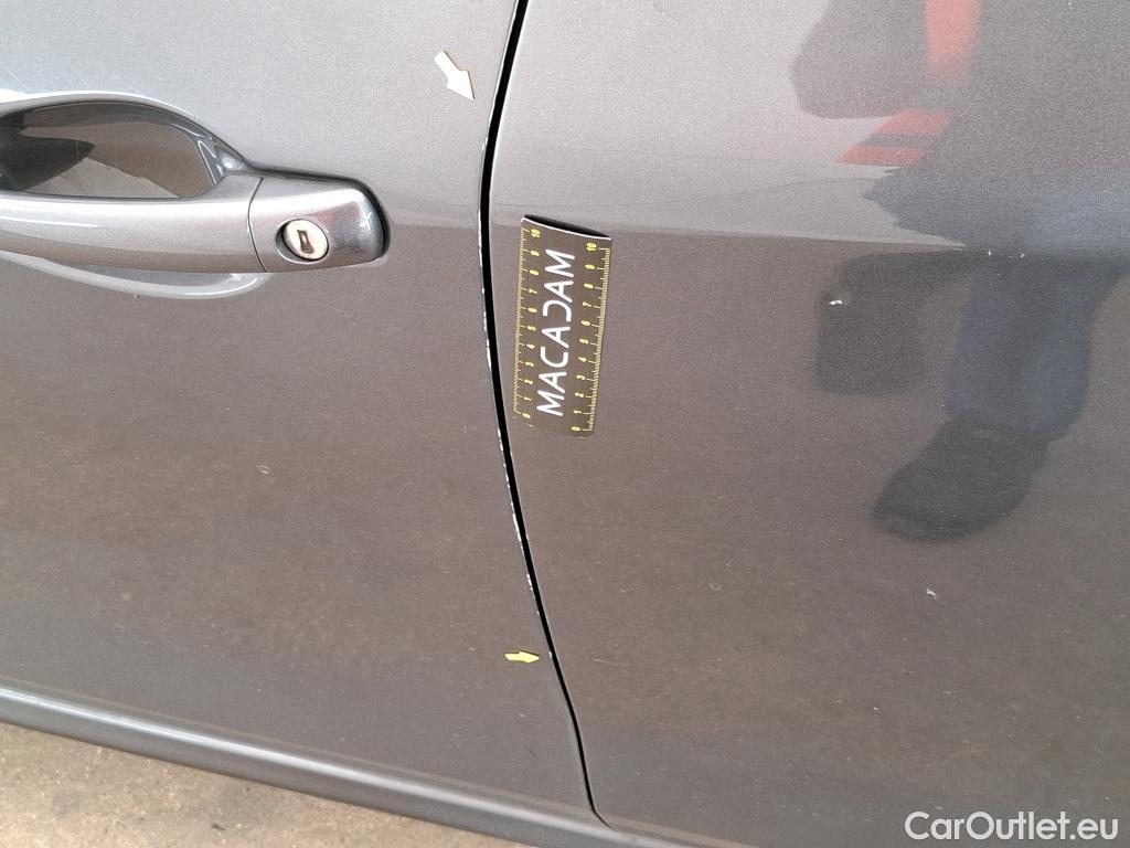  Peugeot  208  Allure Business 1.6 HDi 100CV BVM5 E6 #2