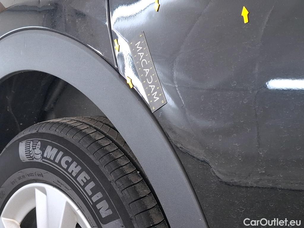  Opel   Grandland X Grandland X Elegance Business 1.5 130CV BVA8 E6d #21