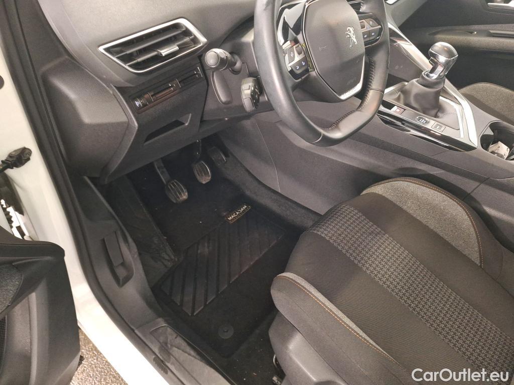  Peugeot  3008  Active Business 1.2 PureTech 130CV BVM6 E6d #1