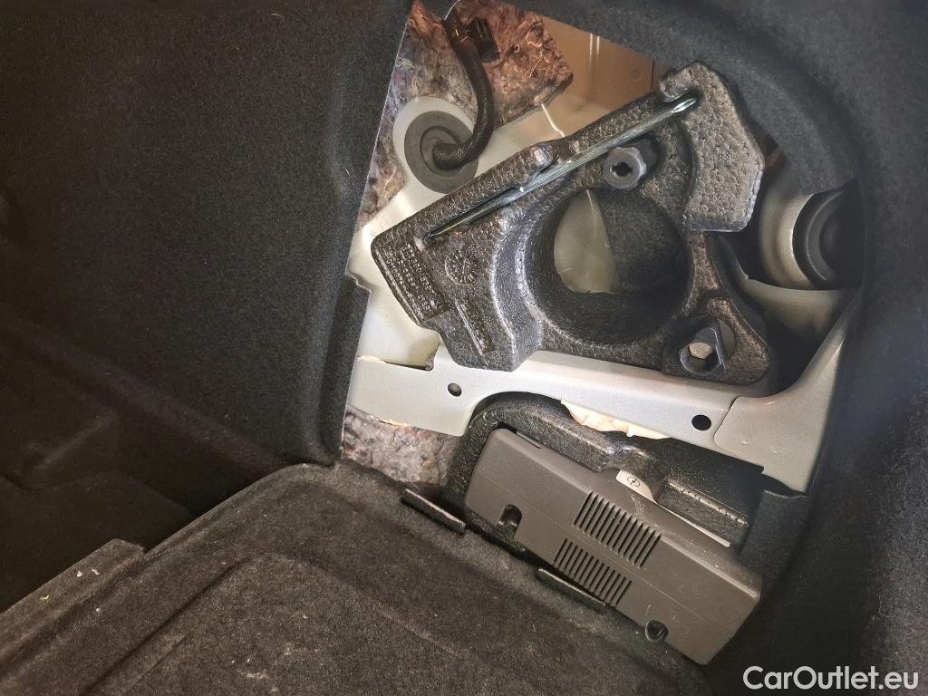  Opel  Astra  K Berline 5ptes Elegance Business Start/Stop 1.5 120CV BVM6 E6d #32