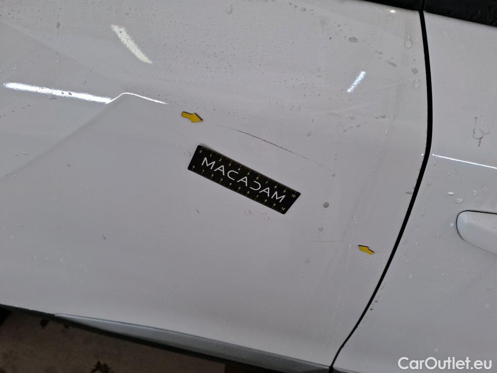  Peugeot  2008  Allure 1.2 PureTech 100CV BVM6 E6d #60