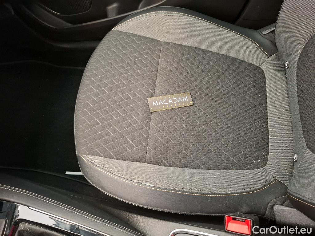  Opel   Grandland X Grandland X Elegance Business 1.5 130CV BVA8 E6d #23