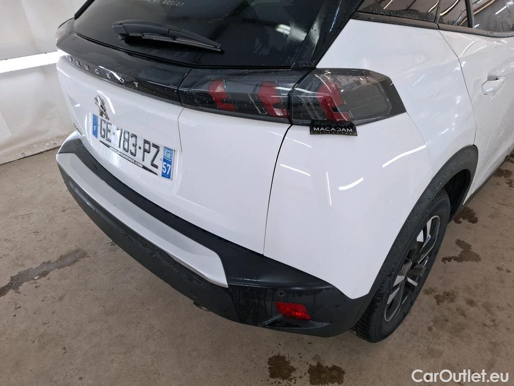  Peugeot  2008  Allure 1.2 PureTech 100CV BVM6 E6d #61