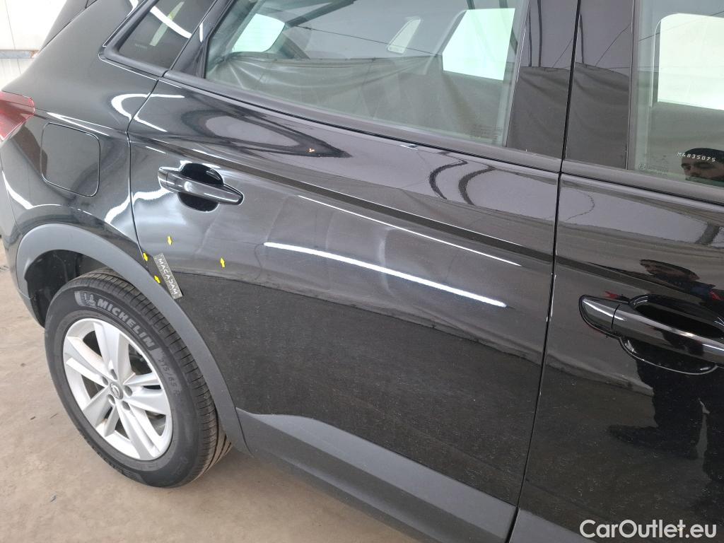  Opel   Grandland X Grandland X Elegance Business 1.5 130CV BVA8 E6d #17