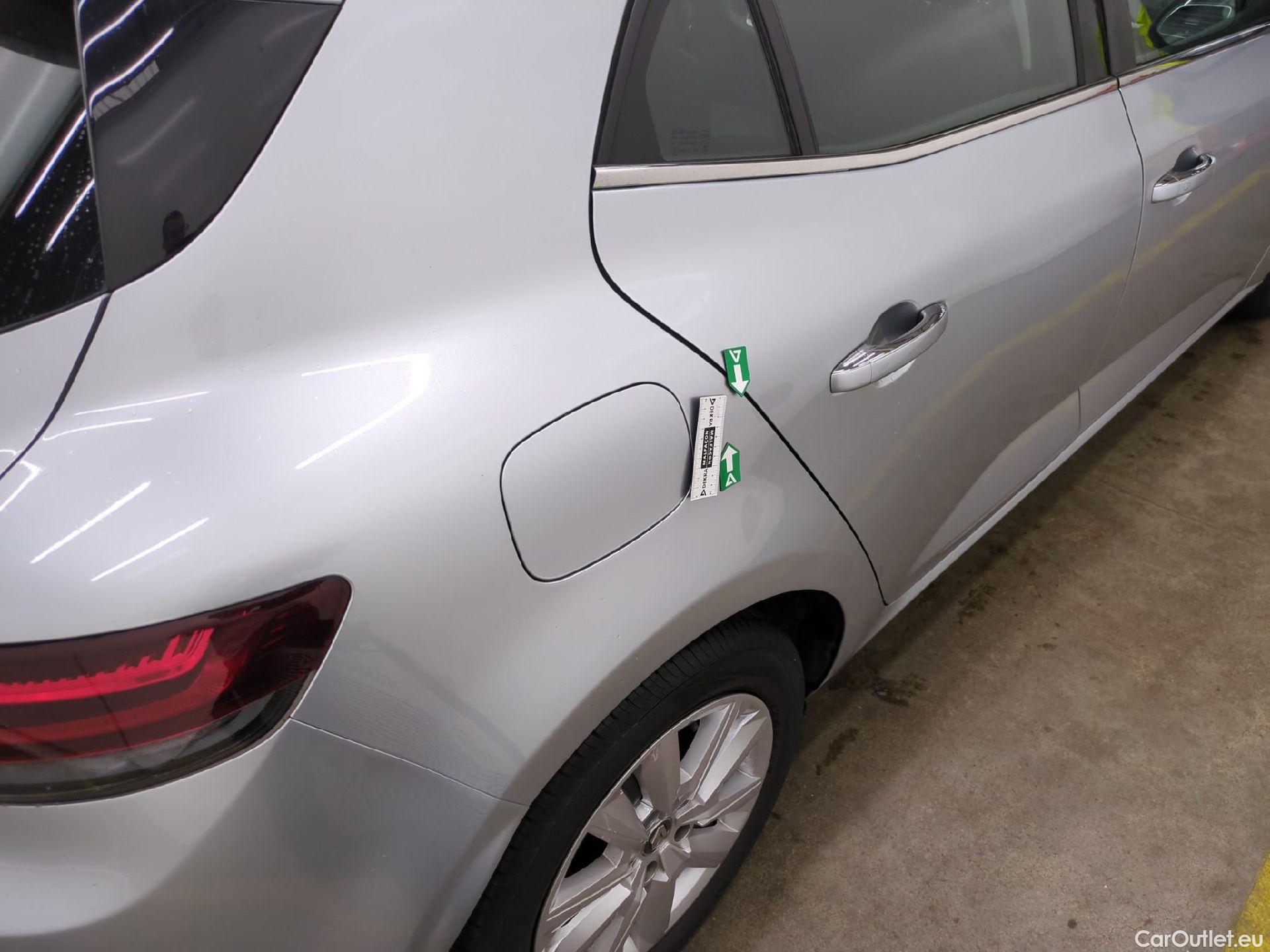  Renault  Megane  IV Berline 5pt. Business 1.5 dCi 115CV BVA7 E6d #27