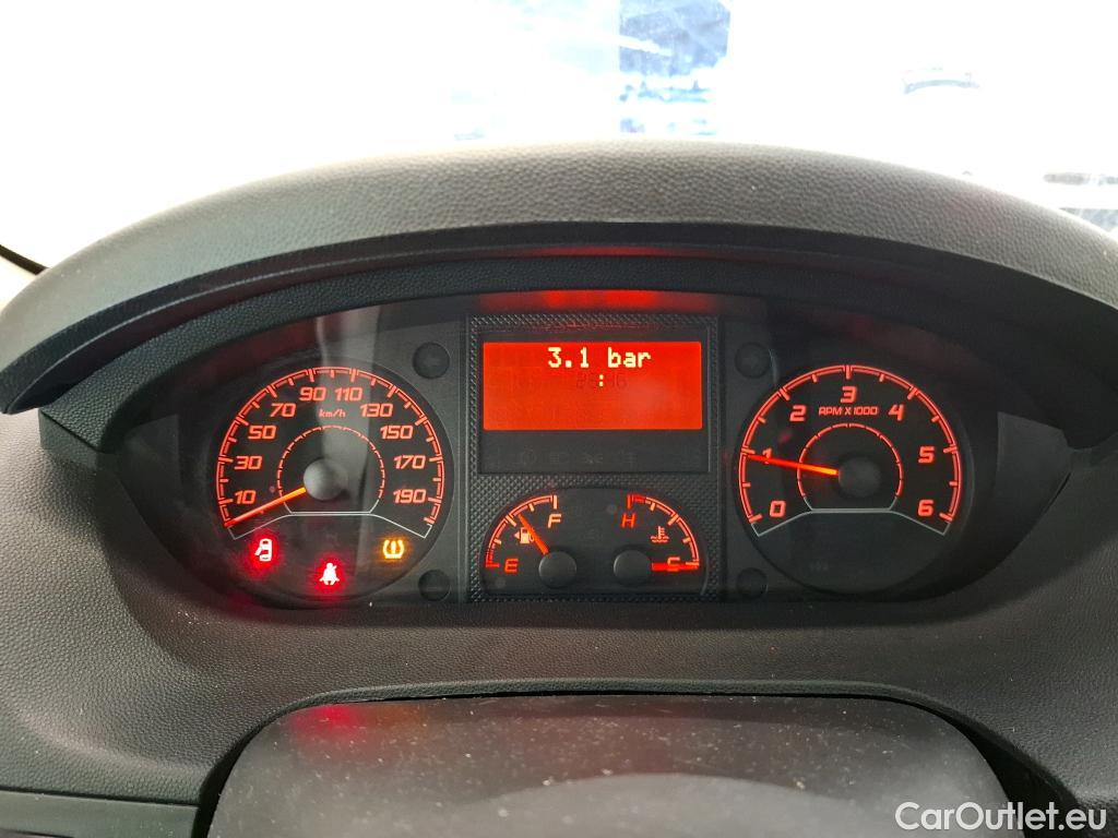  Peugeot  Boxer  4p Combi 20 BLUEHDI 110 330 L1H1 ACCESS / TPMR #18