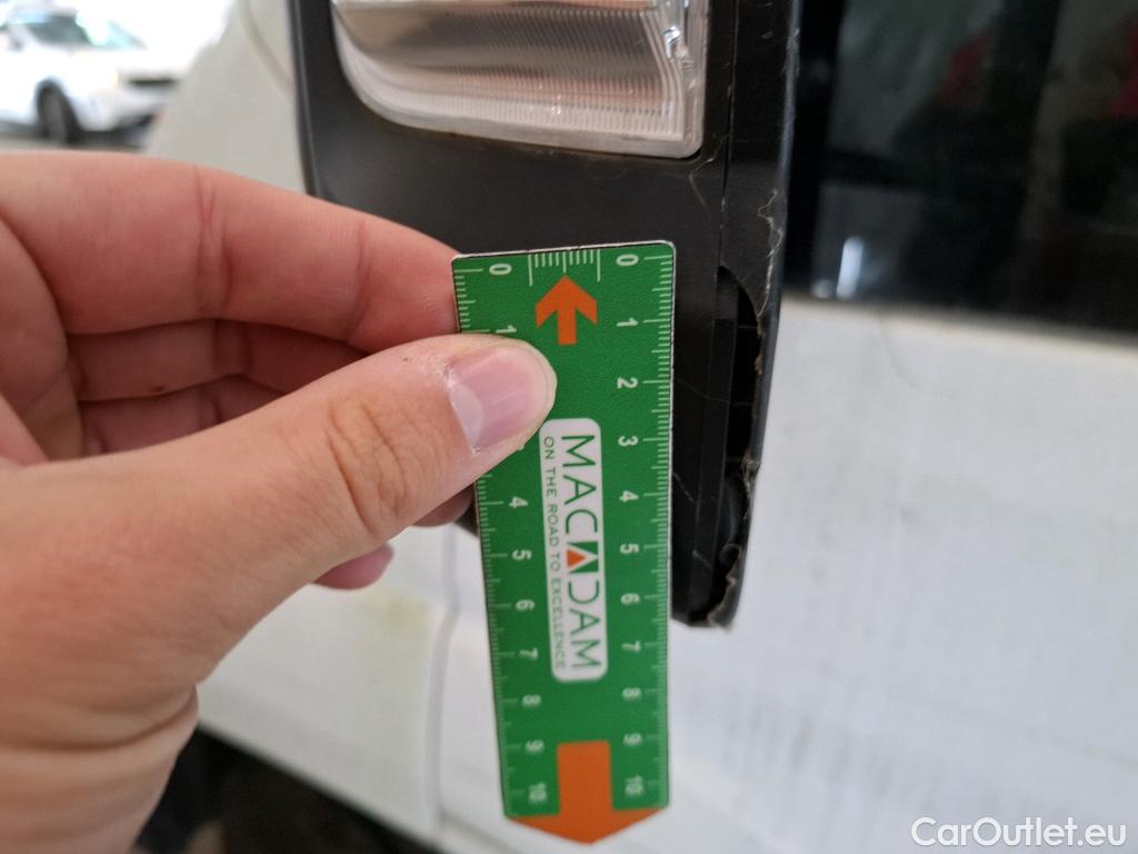  Peugeot  Boxer  4p Combi 20 BLUEHDI 110 330 L1H1 ACCESS / TPMR #17