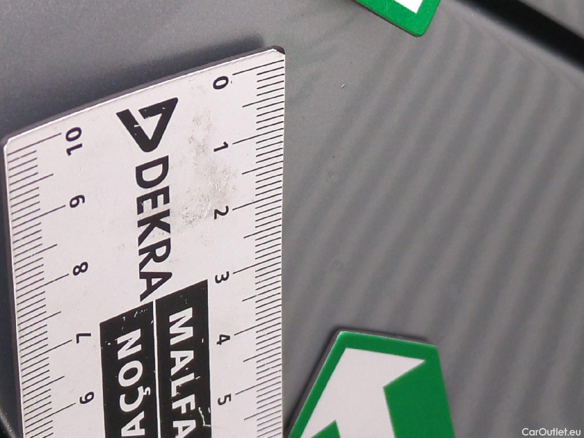  Renault  Megane  IV Berline 5pt. Business 1.5 dCi 115CV BVA7 E6d #28