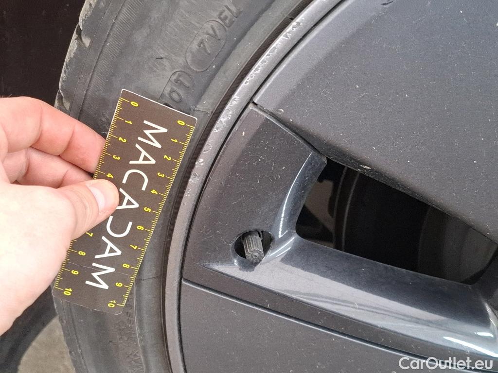  Tesla  Model 3 TESLA  2018 4P Berline Grande Autonomie #15