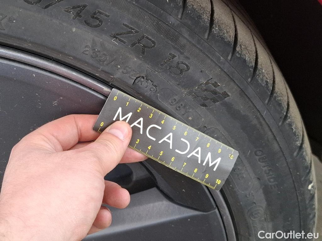  Tesla  Model 3 TESLA  2018 4P Berline Grande Autonomie #7