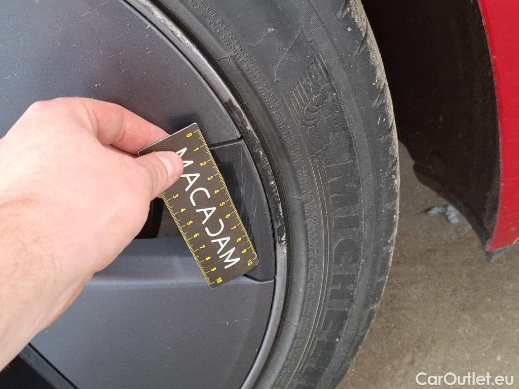  Tesla  Model 3 TESLA  2018 4P Berline Grande Autonomie #20