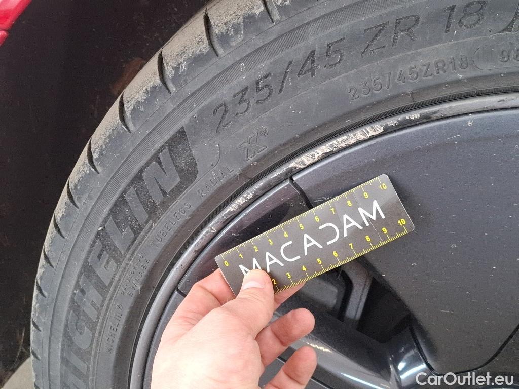  Tesla  Model 3 TESLA  2018 4P Berline Grande Autonomie #21