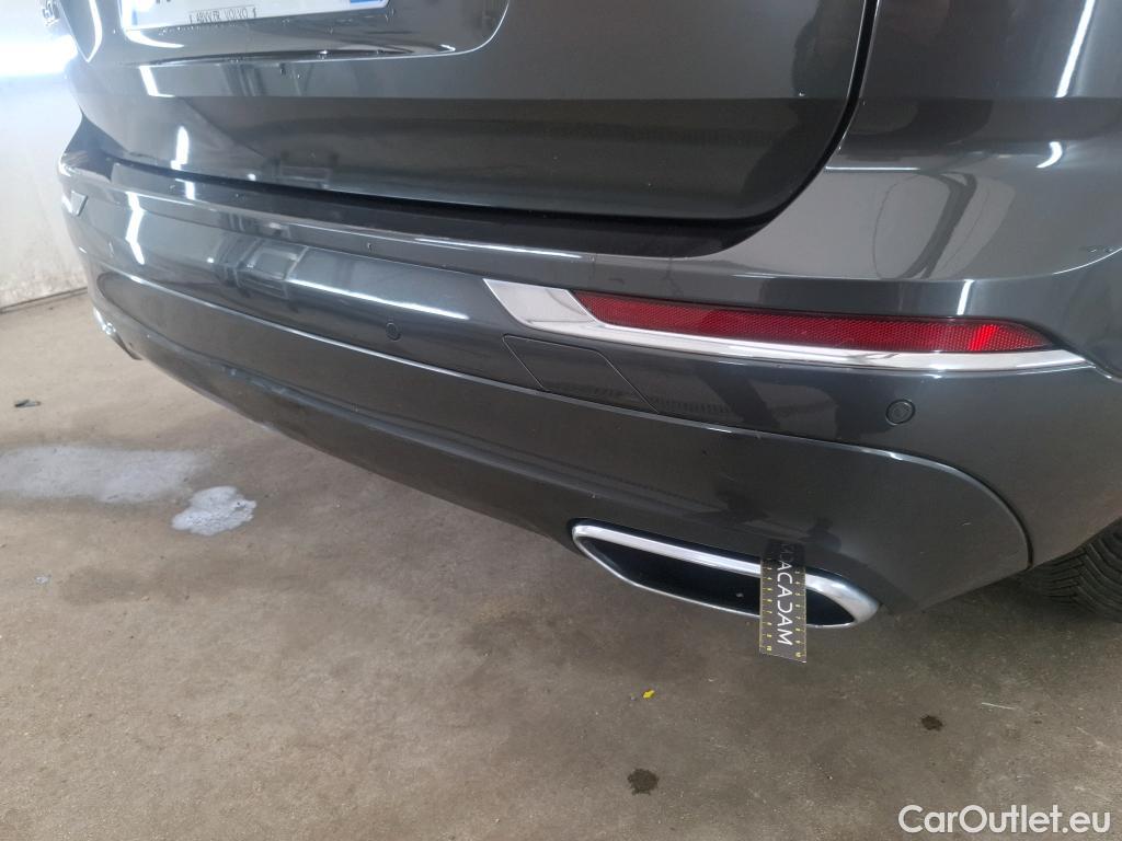  Volvo  XC60 VOLVO  / 2017 / 5P / SUV Recharge T6 340 Geartro Business Exe #4