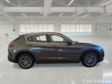  Alfa Romeo   STELVIO ALFA ROMEO / 2017 / 5P / SUV 2.2 TURBO DIESEL 190CV BUSINESS AT8 Q4 #7