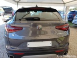  Alfa Romeo   STELVIO ALFA ROMEO / 2017 / 5P / SUV 2.2 TURBO DIESEL 190CV BUSINESS AT8 Q4 #29