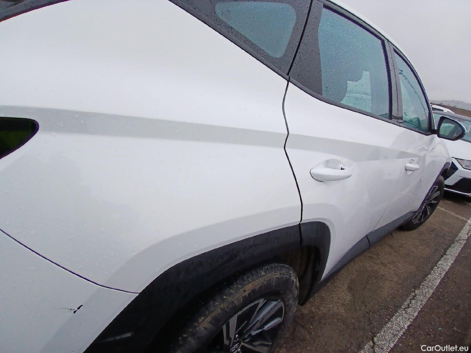  Hyundai  Tucson HYUNDAI  / 2020 / 5P / todoterreno 1.6 CRDI 85kW (115CV) Klass #33