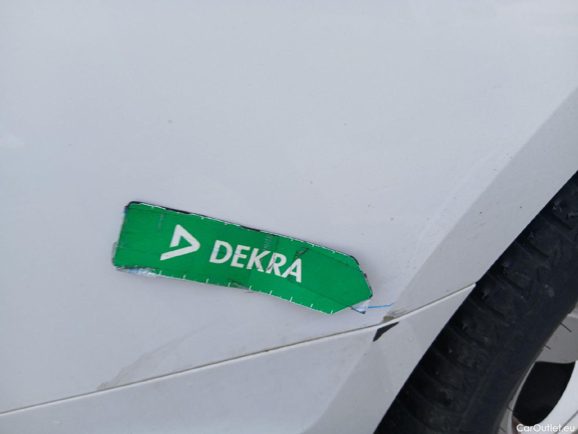  Audi  A4 AUDI  / 2019 / 5P / familiar Avant Advanced 35 TDI 120kW S tronic #31