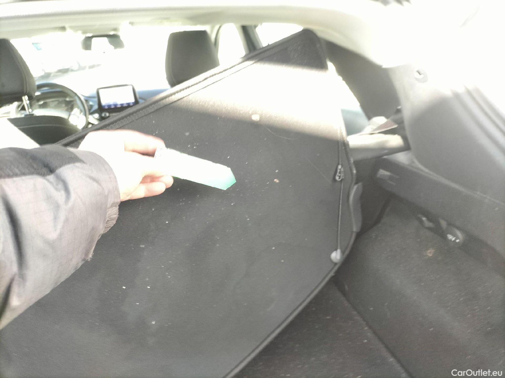  Ford  Puma FORD  / 2019 / 5P / todoterreno 1.0 EcoBoost 92kW (125cv) Titanium MHEV #51