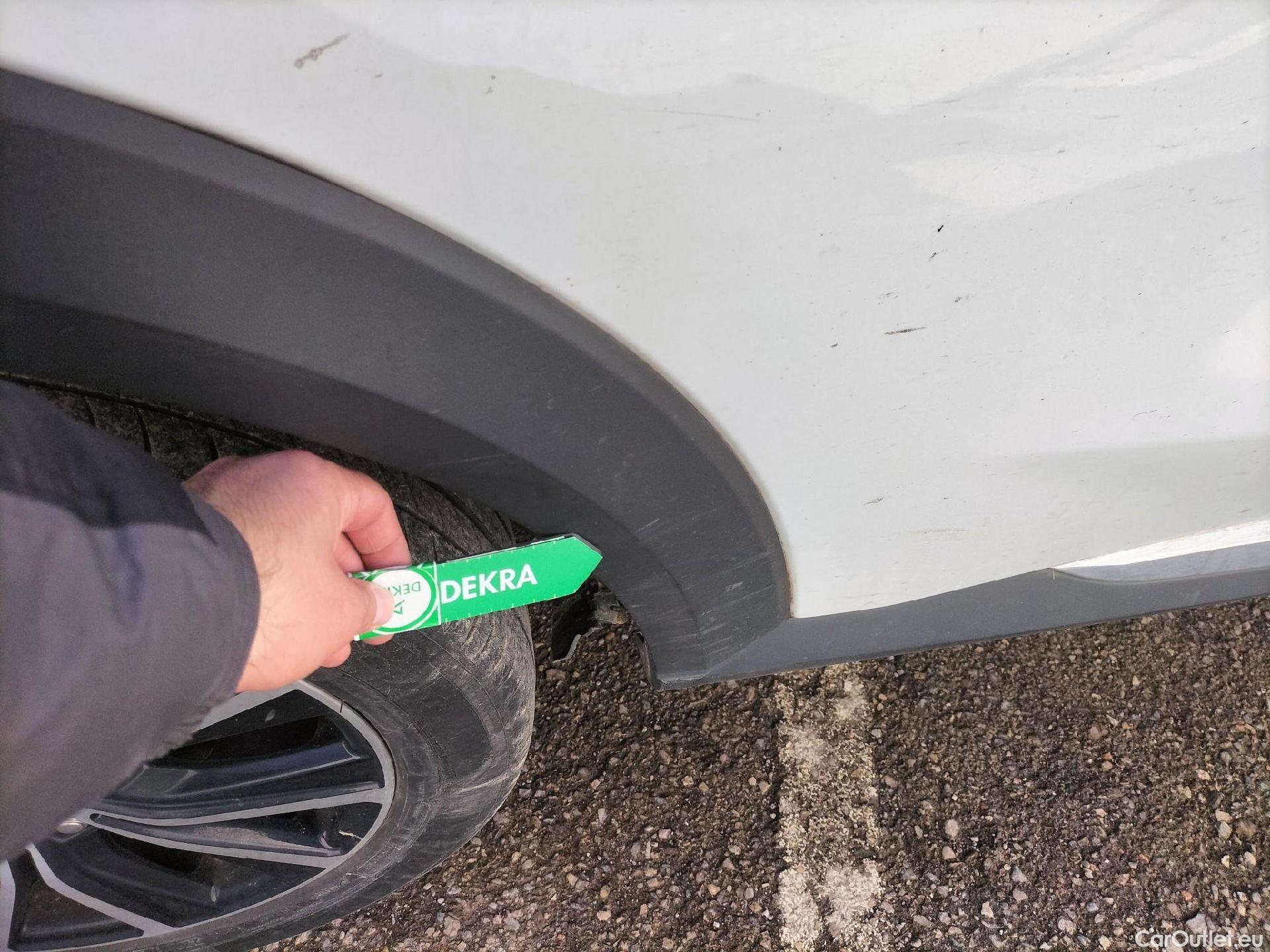  Ford  Puma FORD  / 2019 / 5P / todoterreno 1.0 EcoBoost 92kW (125cv) Titanium MHEV #63