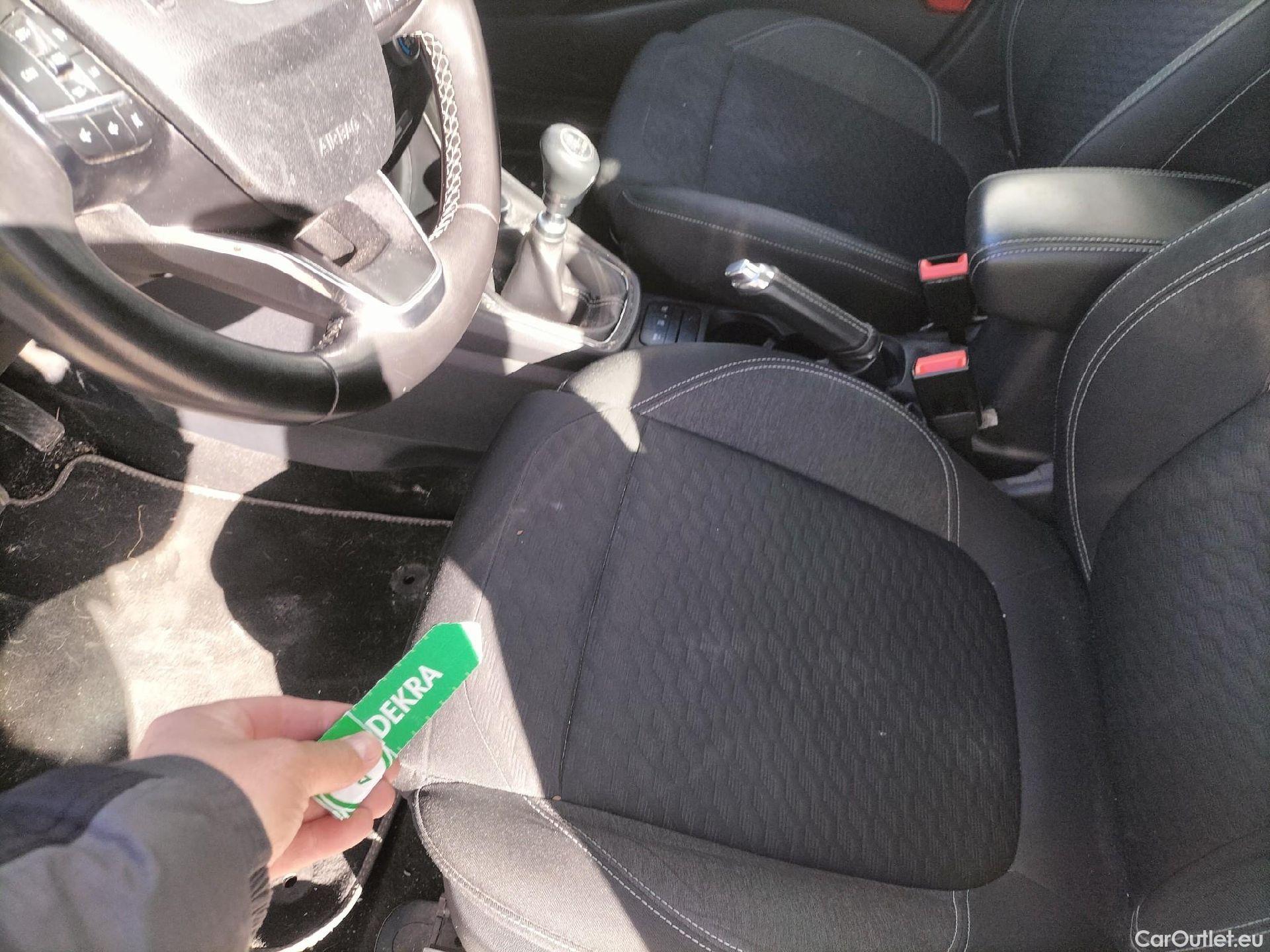  Ford  Puma FORD  / 2019 / 5P / todoterreno 1.0 EcoBoost 92kW (125cv) Titanium MHEV #33