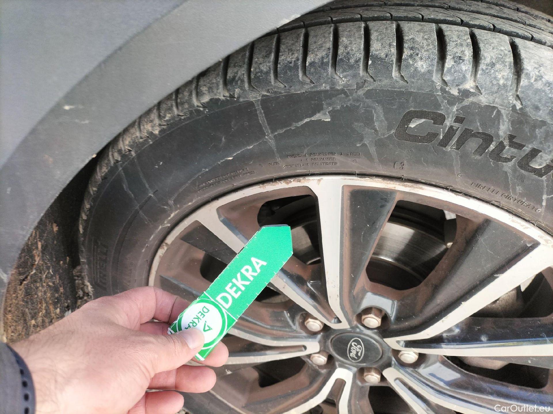  Ford  Puma FORD  / 2019 / 5P / todoterreno 1.0 EcoBoost 92kW (125cv) Titanium MHEV #69