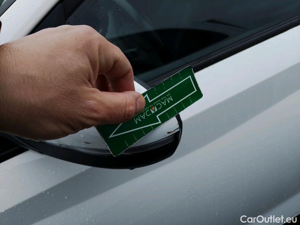  Hyundai  i20 HYUNDAI  / 2020 / 5P / berlina con portón 1.0 TGDI 74kW (100CV) 48V Essence #22