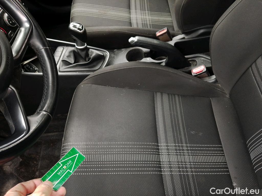  Hyundai  i20 HYUNDAI  / 2020 / 5P / berlina con portón 1.0 TGDI 74kW (100CV) 48V Essence #9