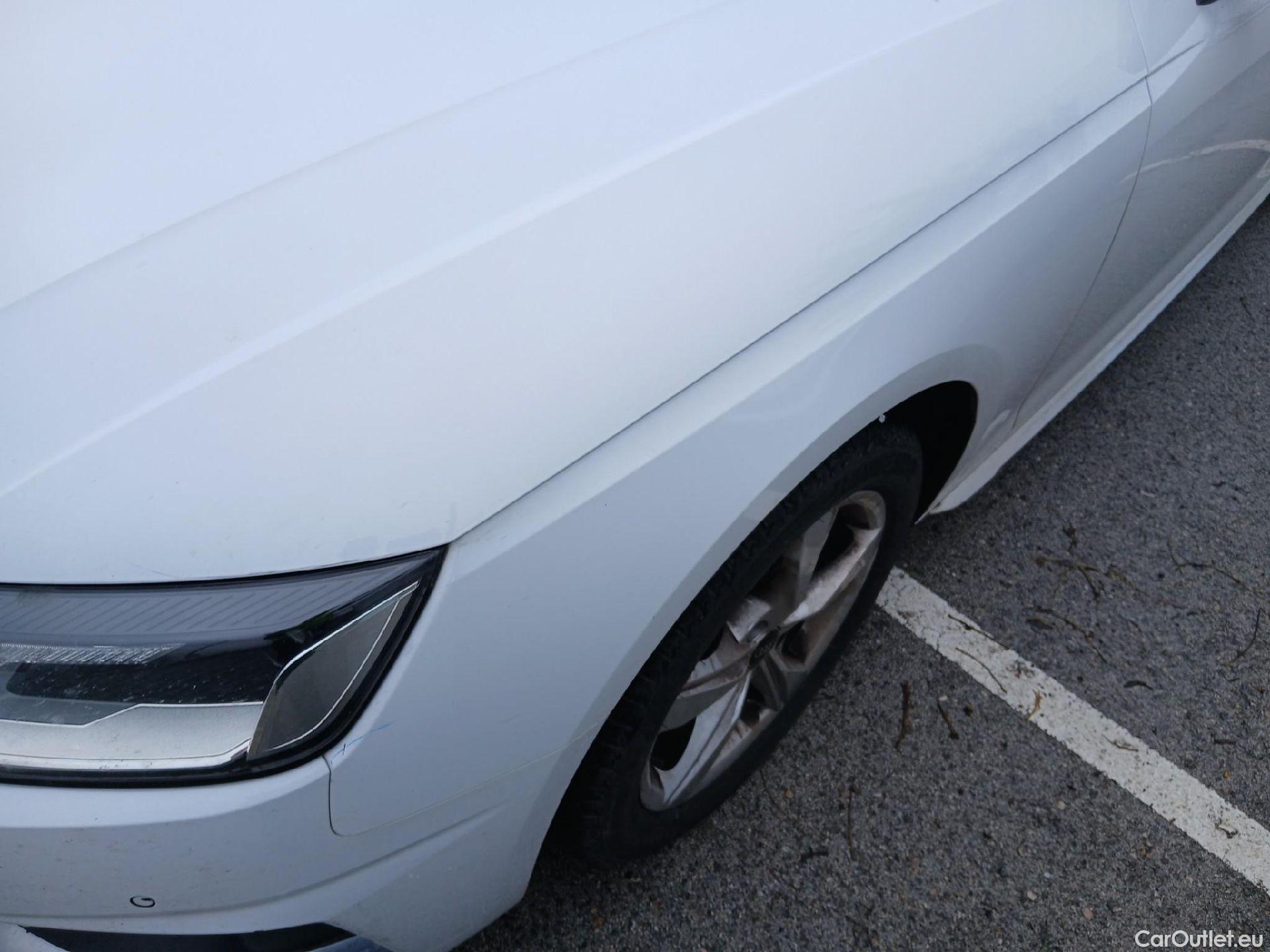  Audi  A4 AUDI  / 2019 / 5P / familiar Avant Advanced 35 TDI 120kW S tronic #9