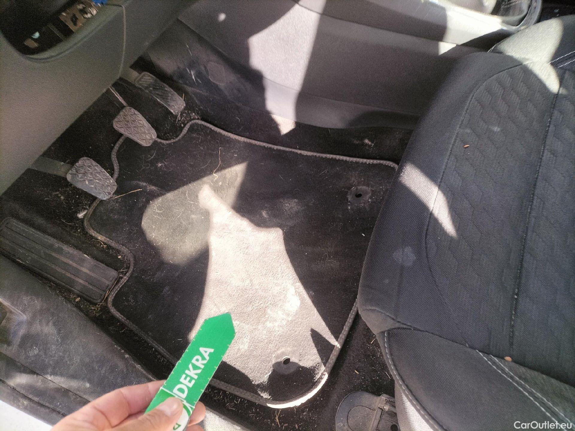  Ford  Puma FORD  / 2019 / 5P / todoterreno 1.0 EcoBoost 92kW (125cv) Titanium MHEV #32