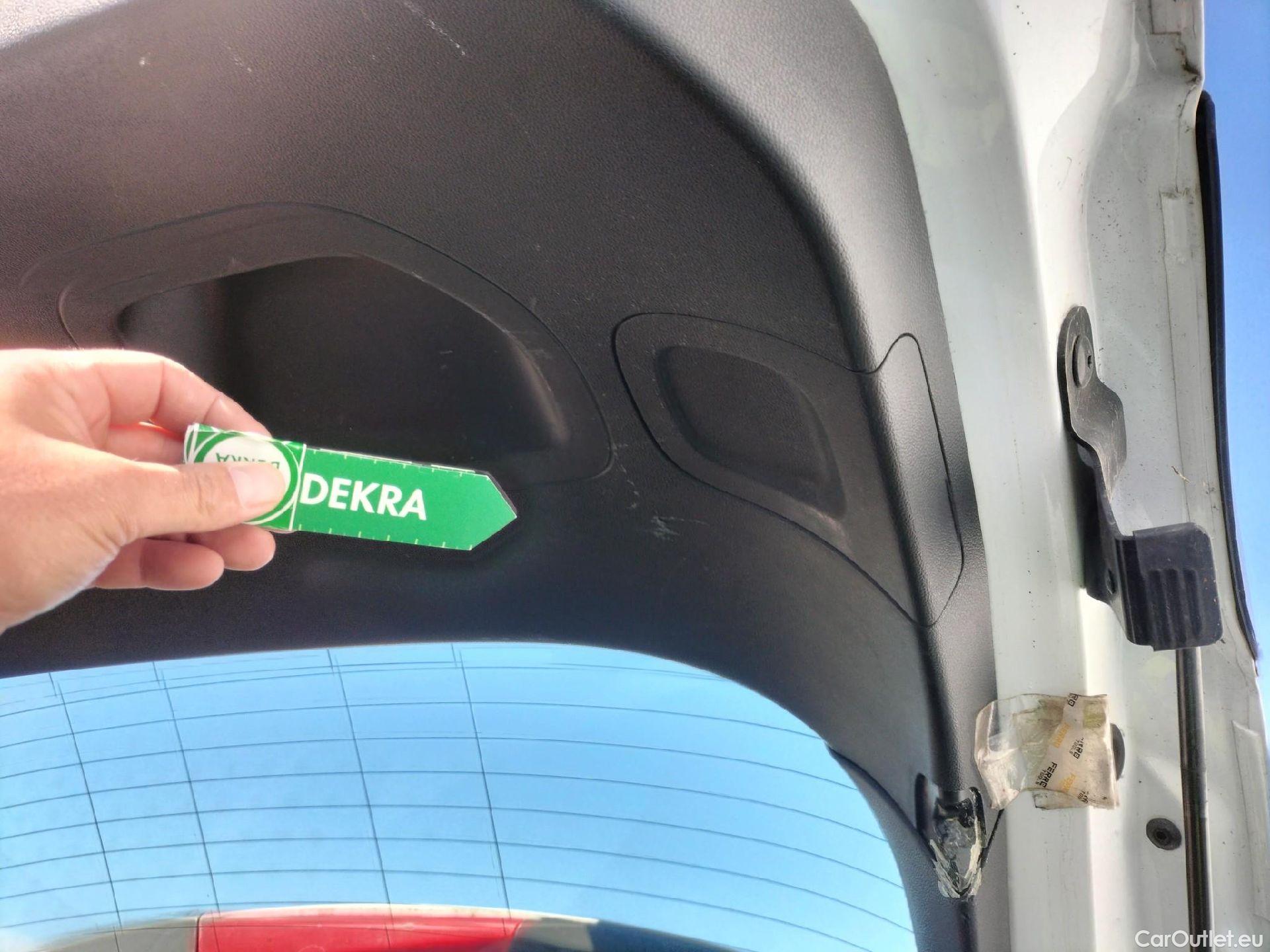  Ford  Puma FORD  / 2019 / 5P / todoterreno 1.0 EcoBoost 92kW (125cv) Titanium MHEV #58