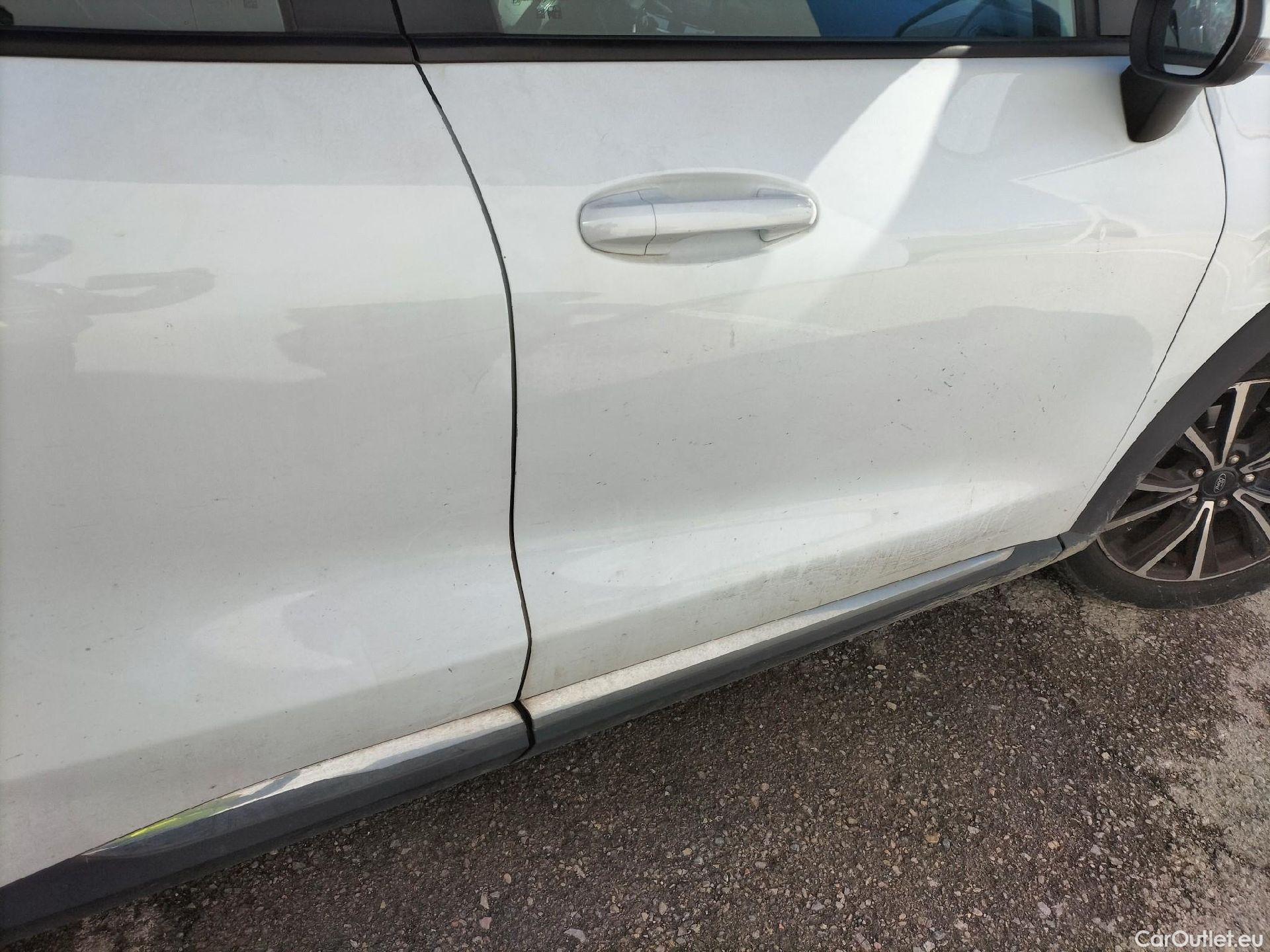  Ford  Puma FORD  / 2019 / 5P / todoterreno 1.0 EcoBoost 92kW (125cv) Titanium MHEV #65