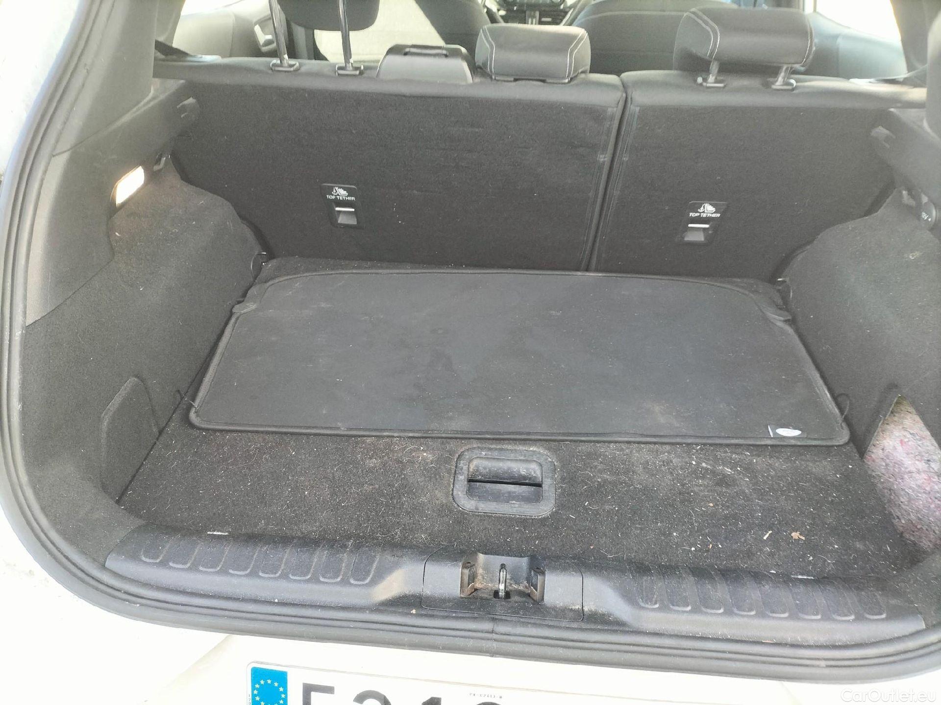  Ford  Puma FORD  / 2019 / 5P / todoterreno 1.0 EcoBoost 92kW (125cv) Titanium MHEV #53