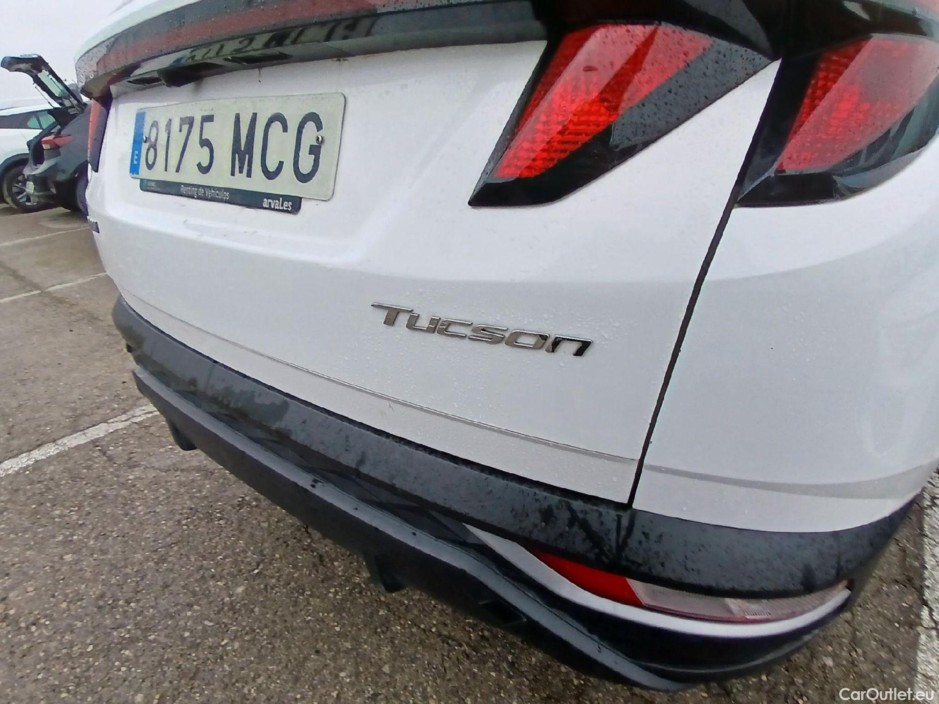  Hyundai  Tucson HYUNDAI  / 2020 / 5P / todoterreno 1.6 CRDI 85kW (115CV) Klass #30