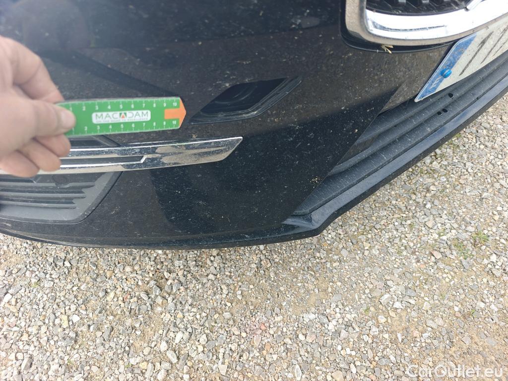  Volvo  XC60 VOLVO  / 2017 / 5P / todoterreno 2.0 B4 D Core Auto #12