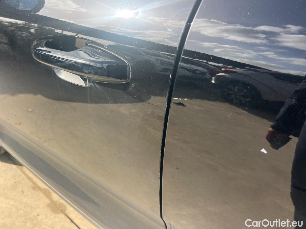  Volvo  XC 40 VOLVO XC40 / 2017 / 5P / todoterreno 1.5 T4 Twin Recharge Inscription Ex Auto #8