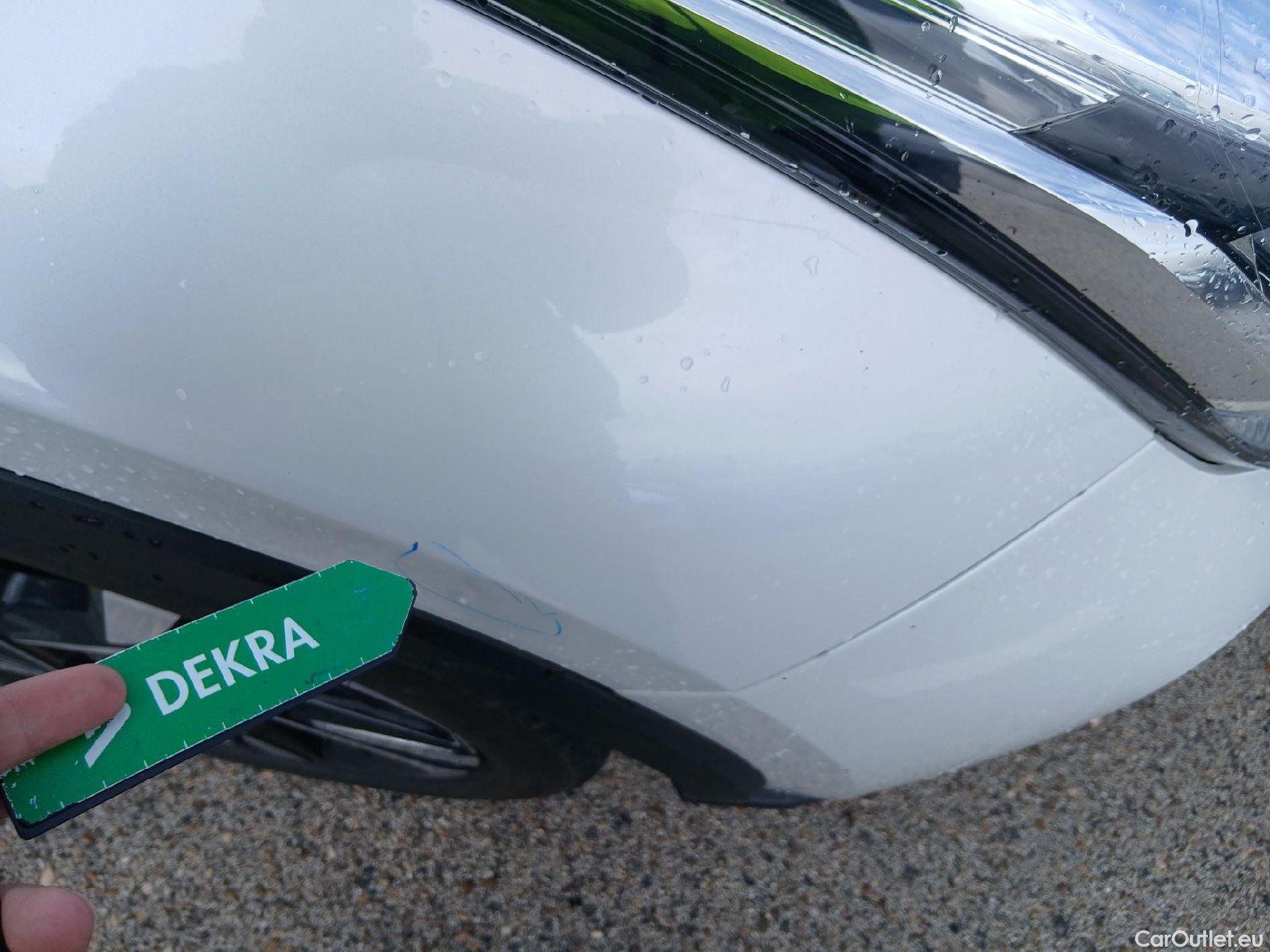  Toyota  C-HR TOYOTA  / 2019 / 5P / todoterreno 1.8 125H Advance #46