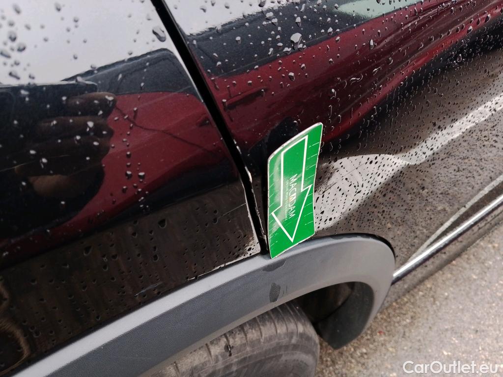  Volkswagen  Tiguan VOLKSWAGEN  Allspace / 2017 / 5P / todoterreno Sport 1.5 TSI 110kW (150CV) DSG #16