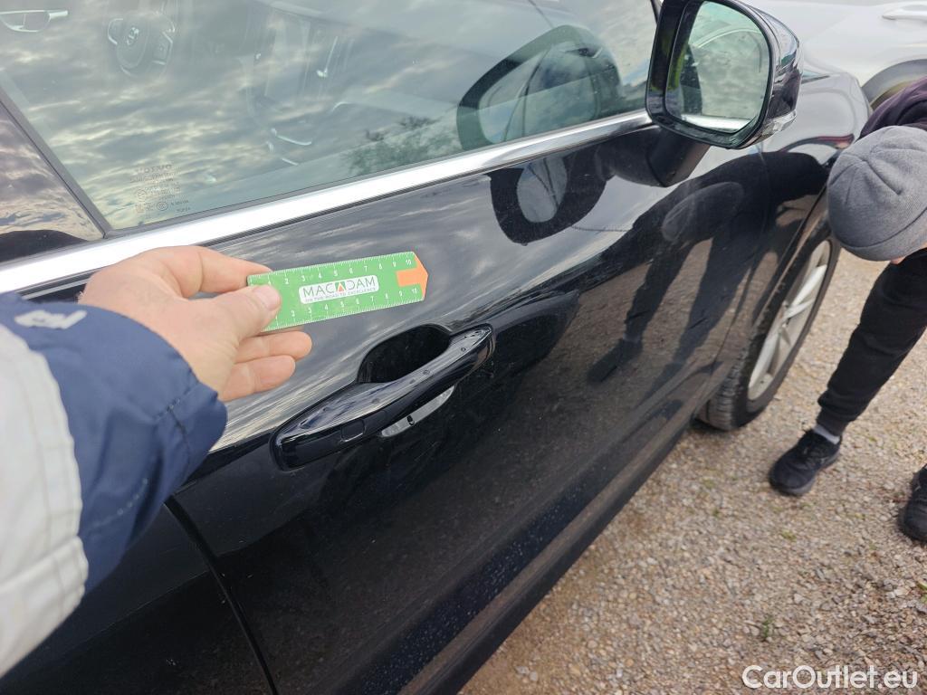  Volvo  XC60 VOLVO  / 2017 / 5P / todoterreno 2.0 B4 D Core Auto #22