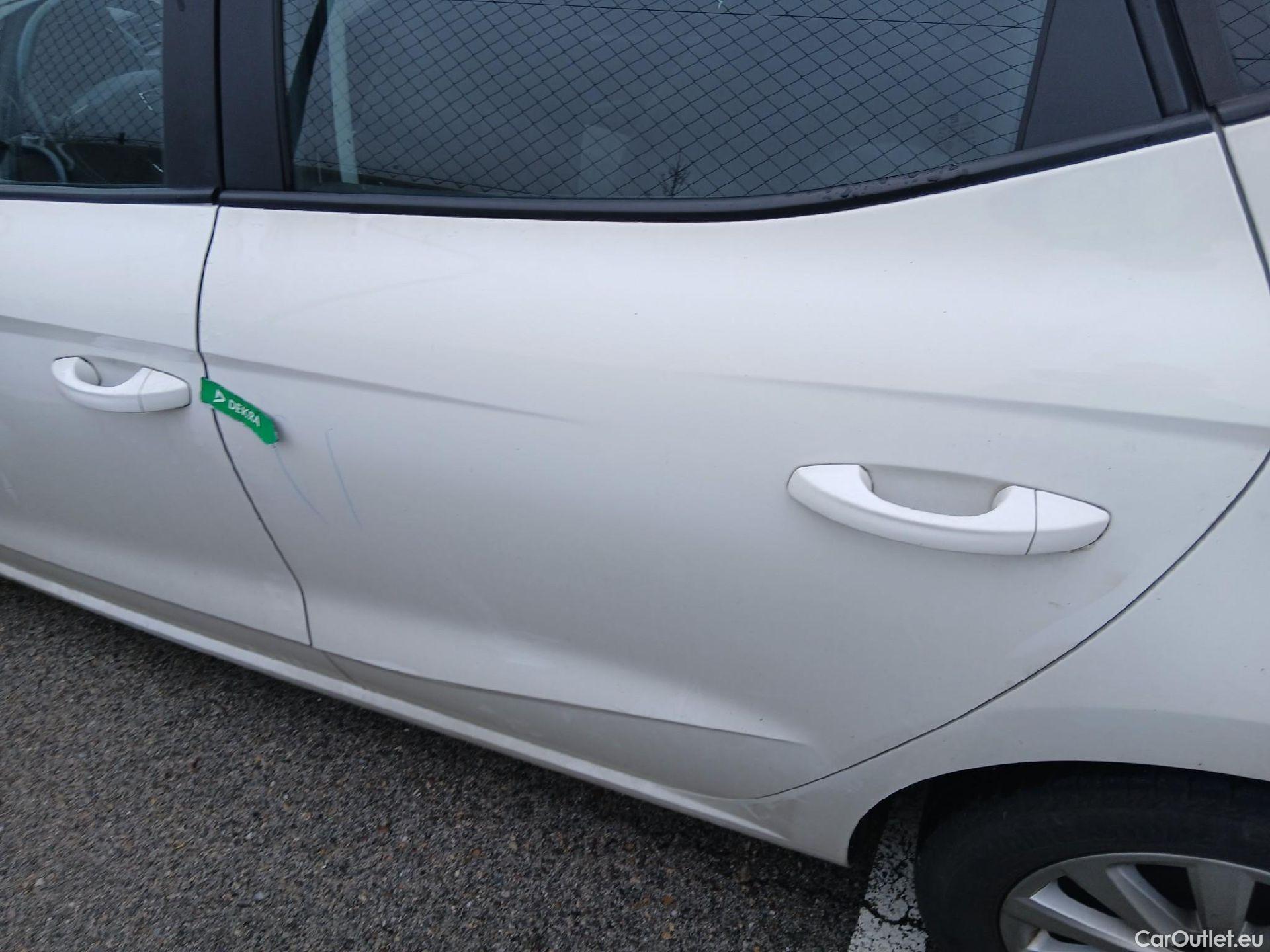  Seat  Ibiza SEAT  / 2017 / 5P / berlina con portón 1.0 EcoTSI 70kW (95CV) Style Plus #17