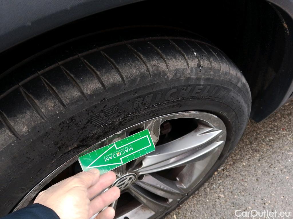  Volkswagen  Tiguan VOLKSWAGEN  Allspace / 2017 / 5P / todoterreno Sport 1.5 TSI 110kW (150CV) DSG #28