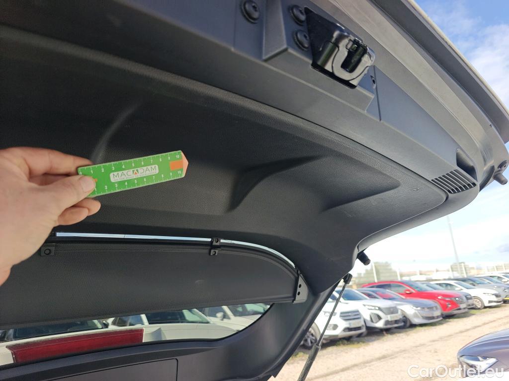  Toyota  Corolla TOYOTA  / 2019 / 5P / familiar 1.8 125H ACTIVE TECH E-CVT TOU SPORT #23