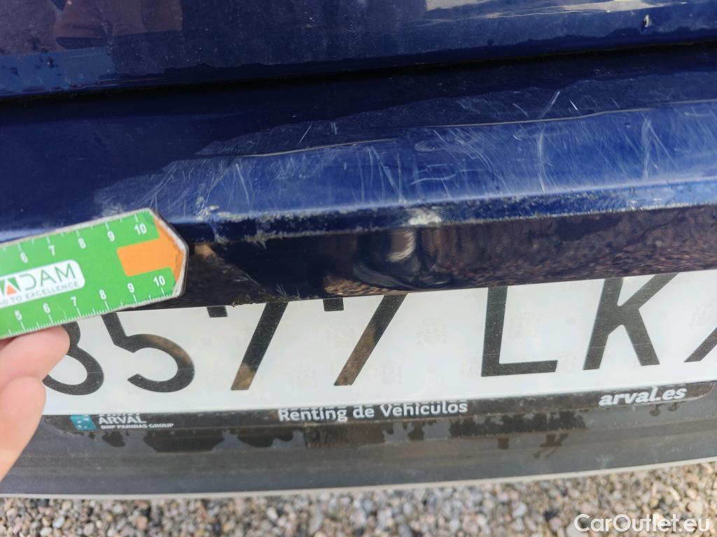  Volkswagen  T-ROC VOLKSWAGEN  / 2017 / 5P / todoterreno Advance 1.6 TDI 85kW (115CV) #17