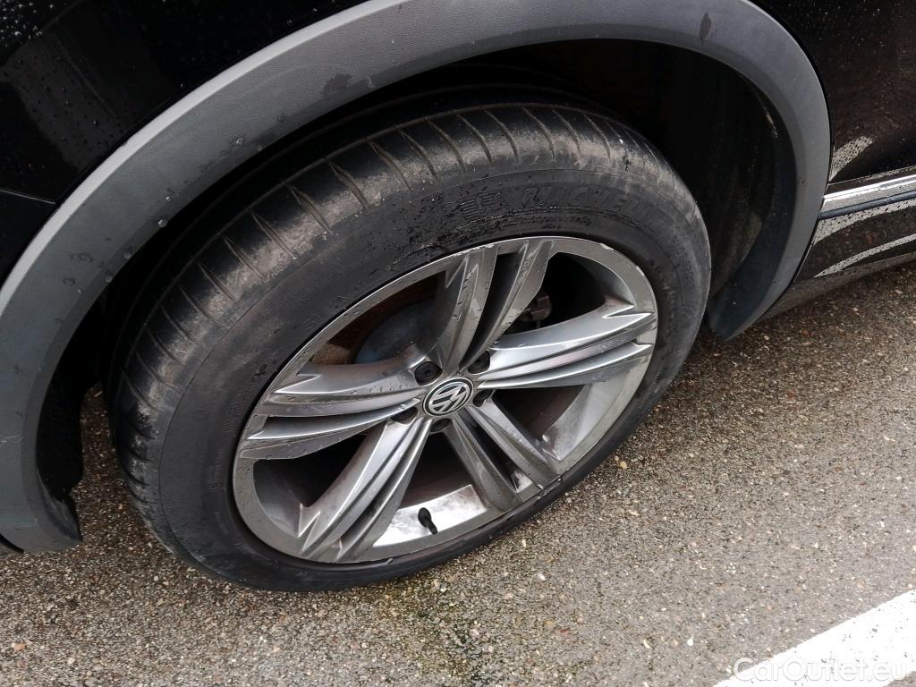  Volkswagen  Tiguan VOLKSWAGEN  Allspace / 2017 / 5P / todoterreno Sport 1.5 TSI 110kW (150CV) DSG #27