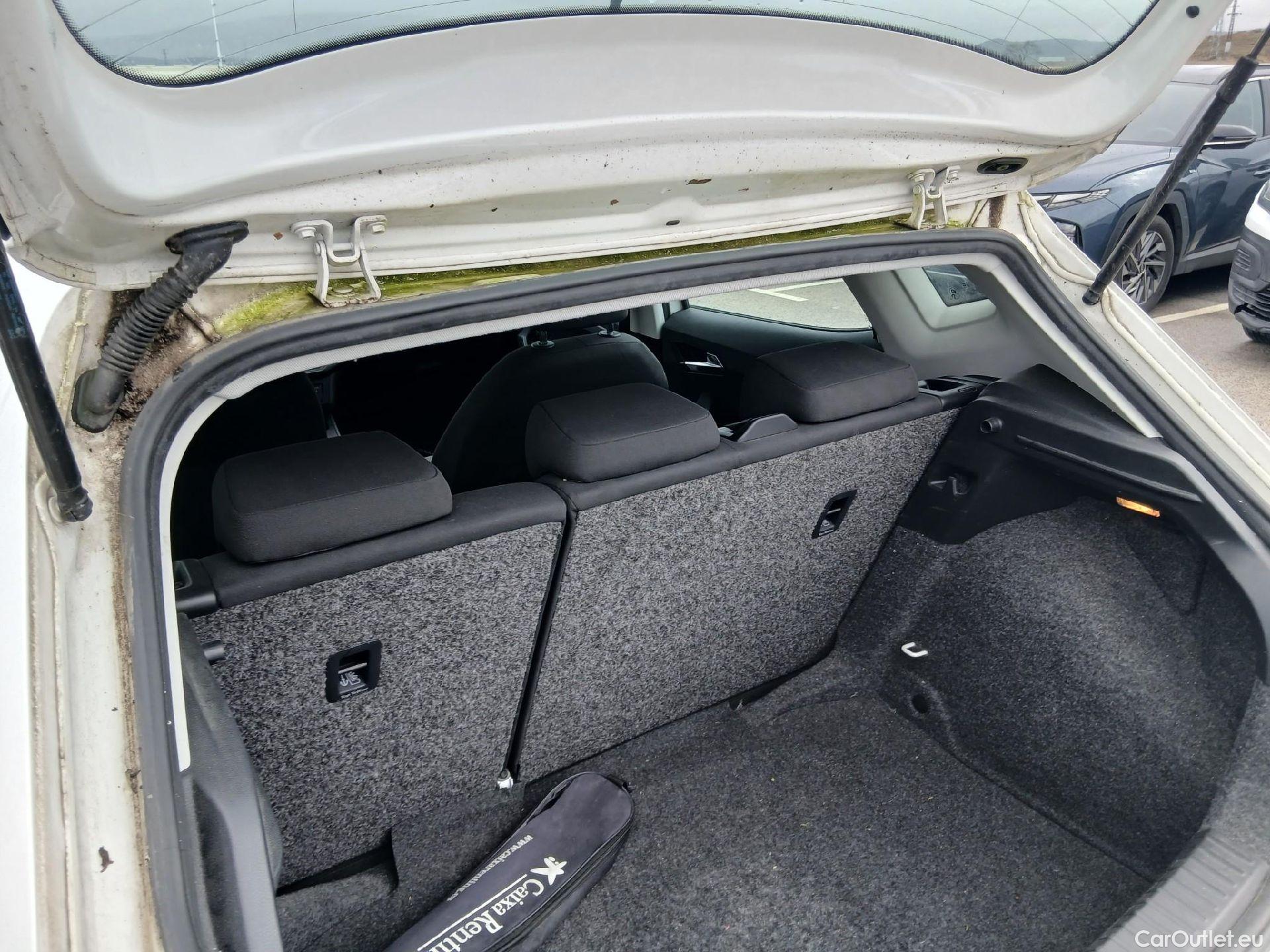  Seat  Ibiza SEAT  / 2017 / 5P / berlina con portón 1.0 EcoTSI 70kW (95CV) Style Plus #21