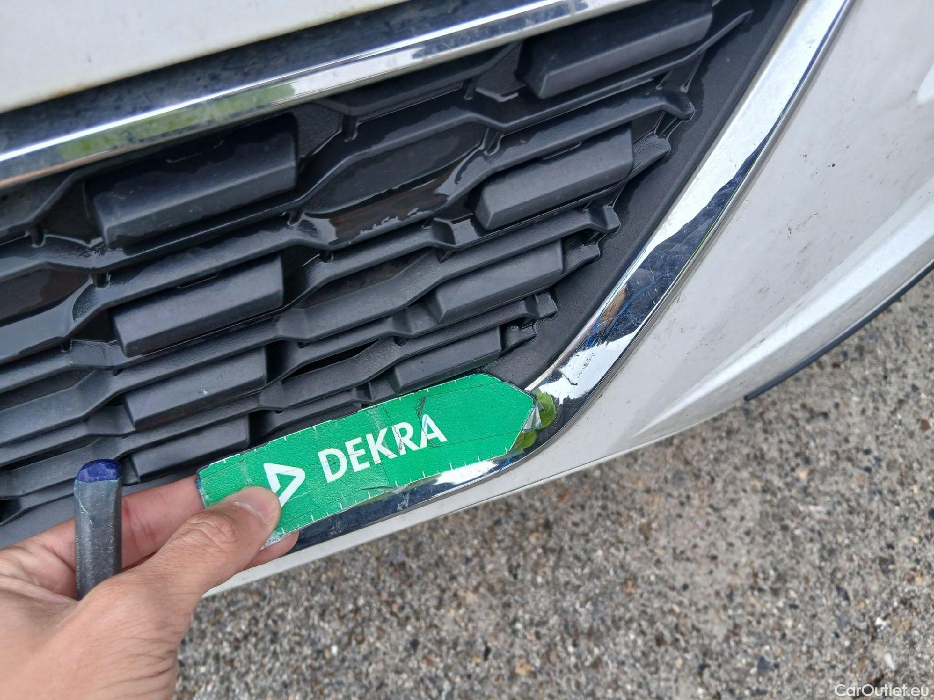  Seat  Ibiza SEAT  / 2017 / 5P / berlina con portón 1.0 EcoTSI 70kW (95CV) Style Plus #3