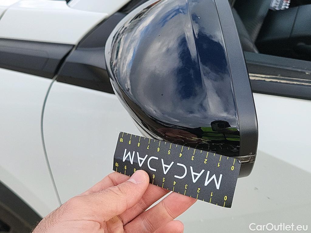  Peugeot  2008 PEUGEOT  / 2019 / 5P / todoterreno Allure BlueHDI 81kW (110CV) #31