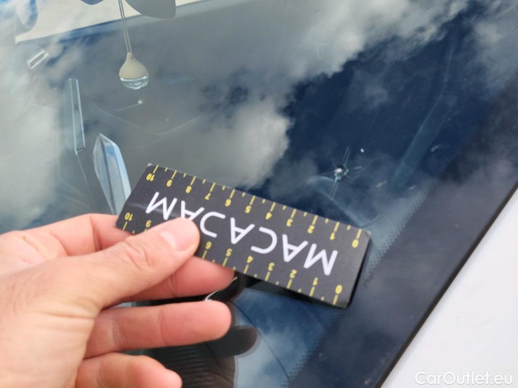  Peugeot  2008 PEUGEOT  / 2019 / 5P / todoterreno Allure BlueHDI 81kW (110CV) #14